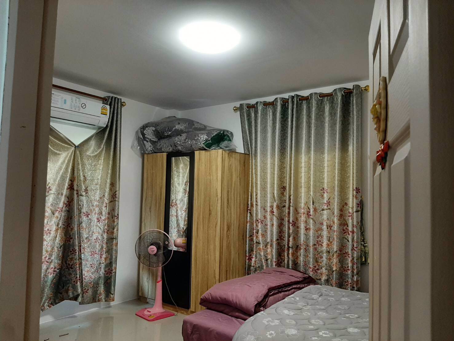 ขาย-เช่า-บ้านเดี่ยว-ใกล้ทางขึ้นลงทางด่วนบูรพาวิถี-ถนนบางนา-ตราด-กม55