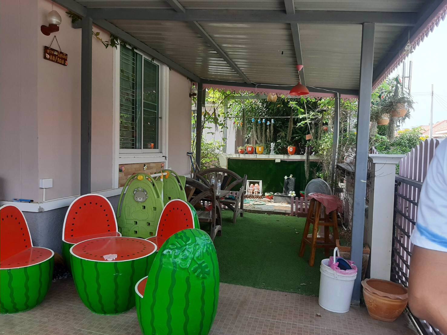 ขาย-เช่า-บ้านเดี่ยว-ใกล้ทางขึ้นลงทางด่วนบูรพาวิถี-ถนนบางนา-ตราด-กม55