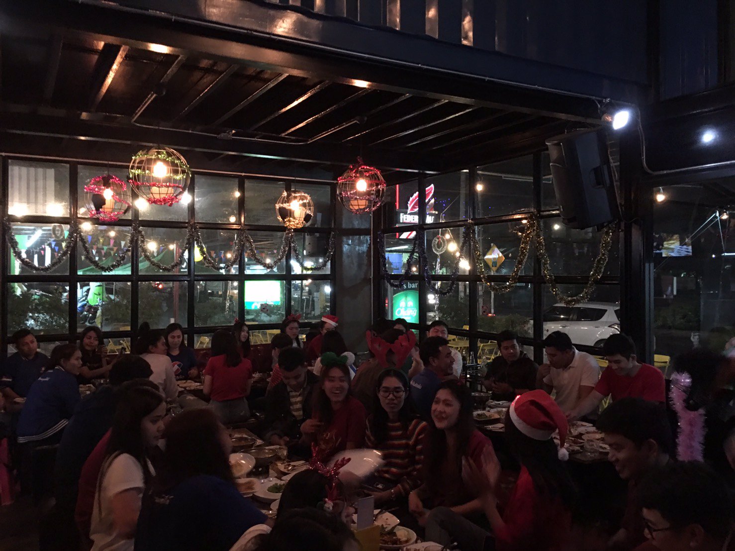 เซ้งกิจการร้าน-80's-bar-bistro-พุทธบูชา36