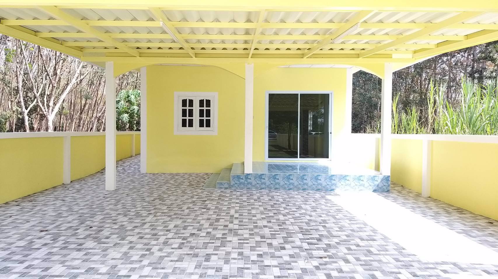 ขายบ้านเดี่ยว-124-ตรว-ติดถนนหลัก-ค้าขายได้-บ้านค่าย-หนองกรับ-ผ่อนเพียงเดือนล่ะ-9000-บาท