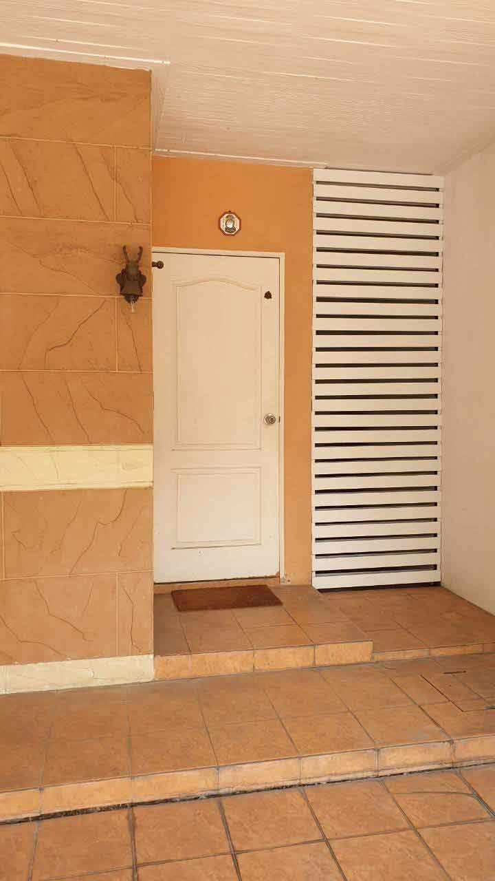 ขายบ้านทาวน์โฮม-แถมเฟอร์นิเจอร์สไตล์วินเทจ-หมู่บ้านทรัพย์หมื่นแสนนวลจันทร์