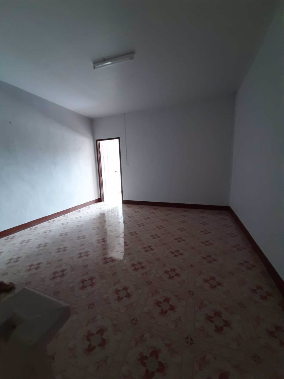 ขายอาคารพาณิชย์-2-ชั้น-จำนวน-2-ห้องติดกัน-ติดถนนสี่เลน-เส้นหลัก-101-