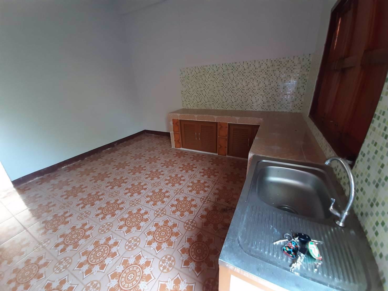 ขายอาคารพาณิชย์-2-ชั้น-จำนวน-2-ห้องติดกัน-ติดถนนสี่เลน-เส้นหลัก-101-