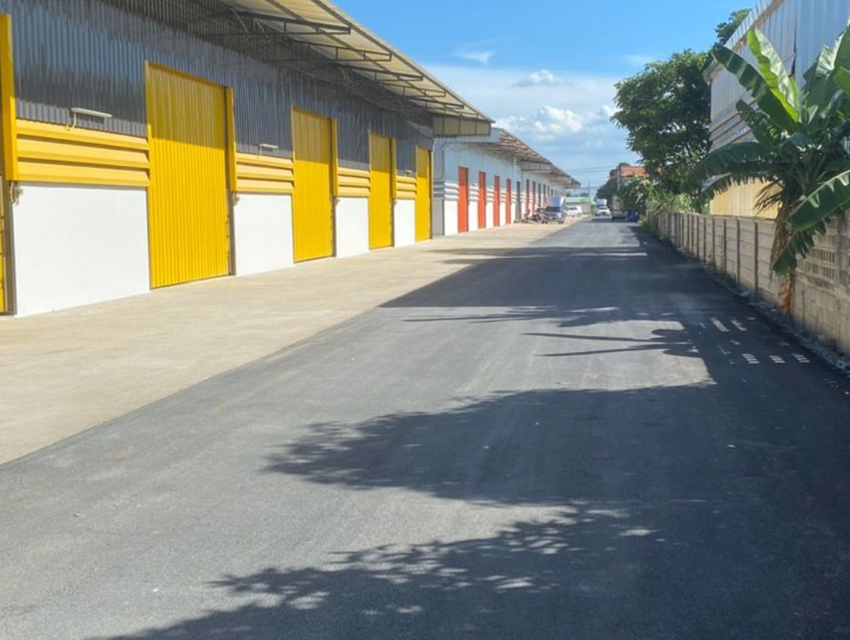 โกดังให้เช่า-โรงงานให้เช่า-ถนนบ้านกล้วย-ไทรน้อย-อบางบัวทอง-จนนทบุรี