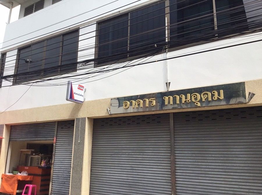 ขายตึกอาคารพาณิชย์-3-ชั้น-4-คูหา-ซ-อ่อนนุช44