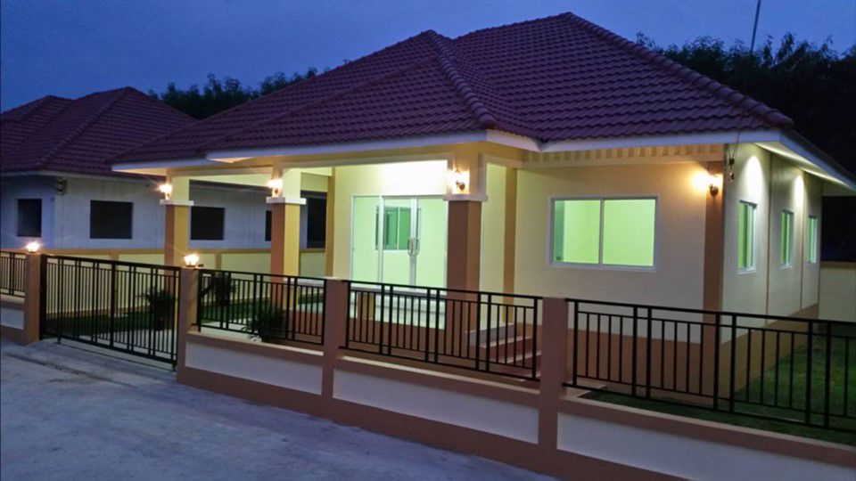 ขายบ้านเดี่ยว-สร้างใหม่-จองเพียง-50000-บาทเท่านั้น-อยู่ติดโรงเรียนบ้านคลองสำโรง-บ้านแพ้ว-จังหวัดสมุ