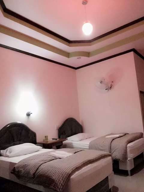 ขายกิจการโรงแรมโกลเด้นรีสอร์ท-พร้อมดำเนินกิจการต่อได้ทันที-อยู่ตรงข้ามโรงพยาบาลสมเด็จยุพราชปัว-จน่า