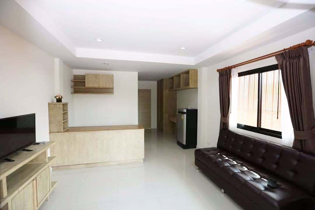 ให้เช่า-อาคารพาณิชย์-3-ชั้น-พร้อมตกแต่ง-พร้อมดำเนินกิจการ-เมืองเชียงใหม่