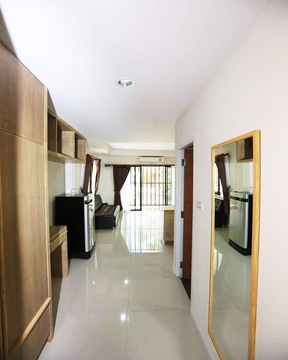 ให้เช่า-อาคารพาณิชย์-3-ชั้น-พร้อมตกแต่ง-พร้อมดำเนินกิจการ-เมืองเชียงใหม่