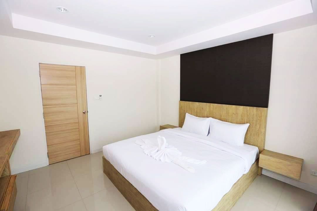 ให้เช่า-อาคารพาณิชย์-3-ชั้น-พร้อมตกแต่ง-พร้อมดำเนินกิจการ-เมืองเชียงใหม่