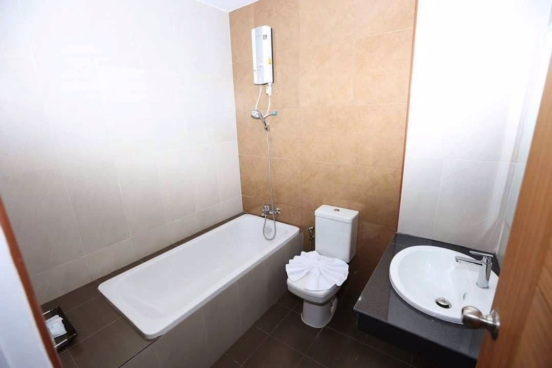 ให้เช่า-อาคารพาณิชย์-3-ชั้น-พร้อมตกแต่ง-พร้อมดำเนินกิจการ-เมืองเชียงใหม่