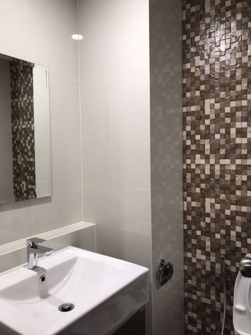 ให้เช่าคอนโด-jw-stationramintra-บนถนนรามอินทรา-ใกล้แยกมีนบุรี-ใกล้สถานีรถไฟฟ้าสายสีชมพู