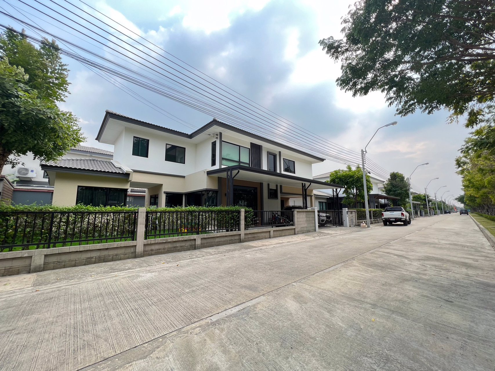 ขายบ้านเดี่ยว-2-ชั้น-หมู่บ้าน-คาซ่าวิลล์-วงแหวน-จตุโชติ