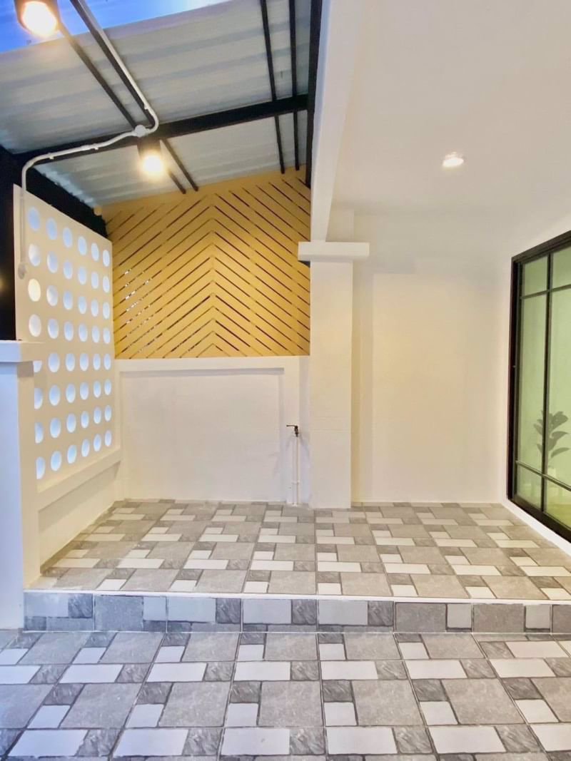 บ้านติดรถไฟฟ้า-สไตล์มินิมอล-หมู่บ้านเจ้าพระยา8-ถนนเมน