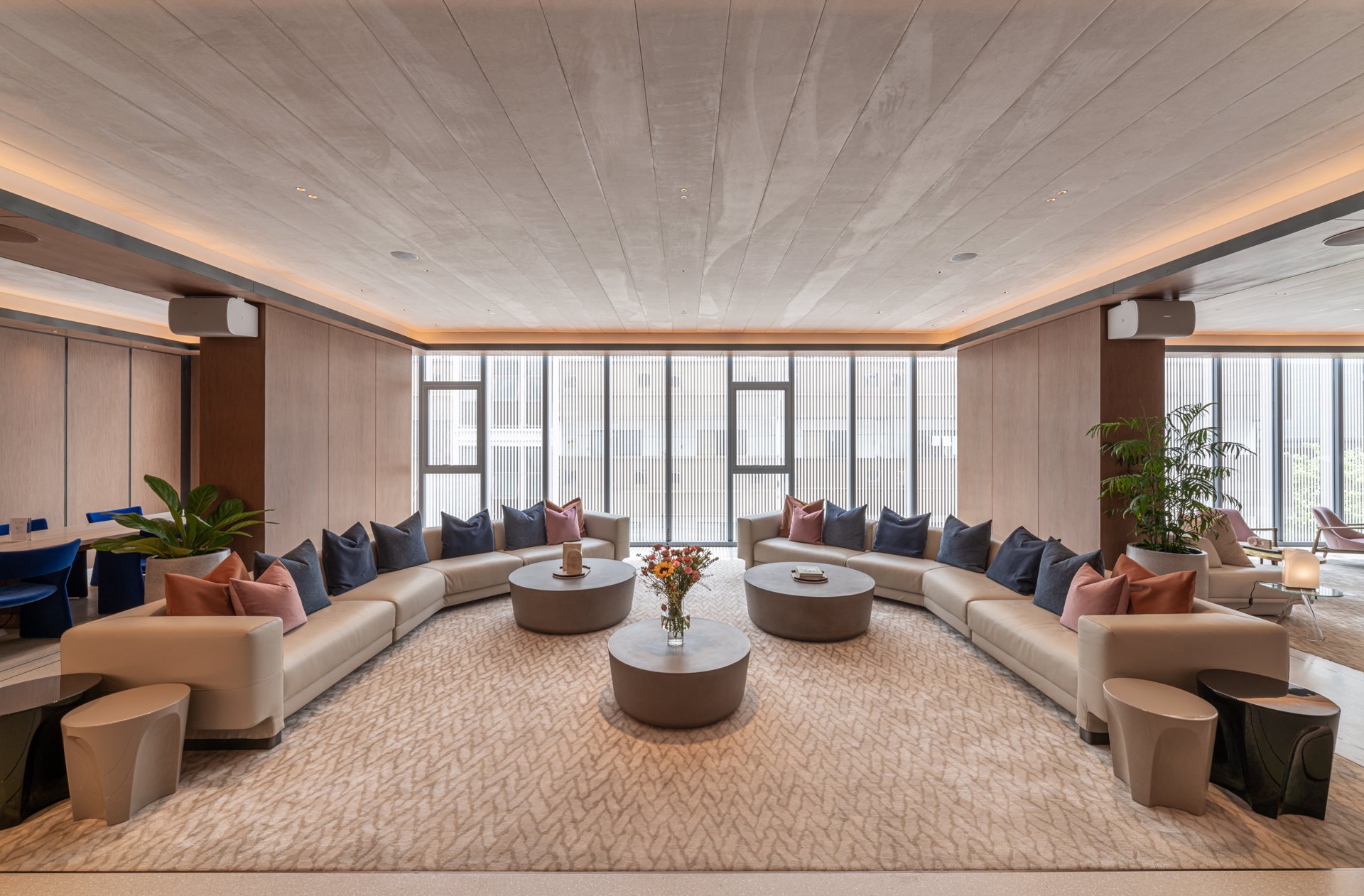 “super-luxury-penthouse-freehold-in-langsuan-for-sale”-designed-by-thomas-juul-hansen