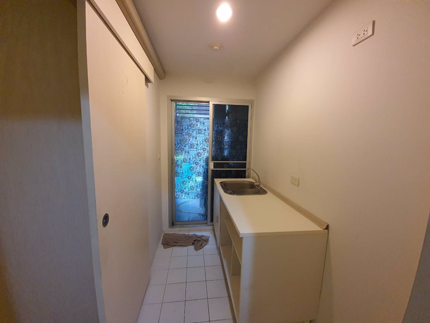 ขายคอนโด-1ห้องนอน-เดอะ-ซี้ด-สาทร-ตากสิน-325-ตรม-ชั้น-1-วิวสวน-ทิศใต้-bts-วงเวียนใหญ่