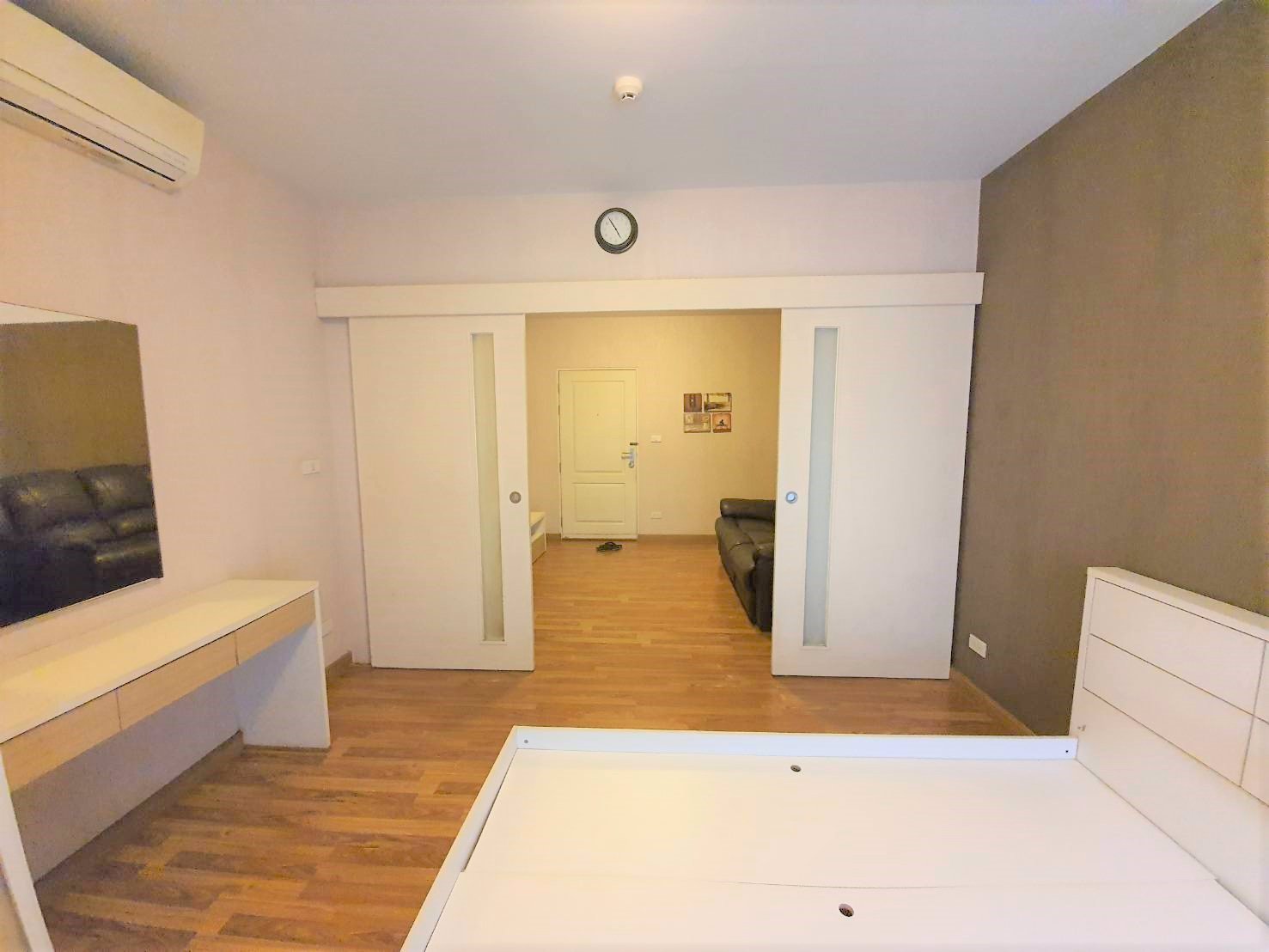 ขายคอนโด-1ห้องนอน-เดอะ-ซี้ด-สาทร-ตากสิน-325-ตรม-ชั้น-1-วิวสวน-ทิศใต้-bts-วงเวียนใหญ่