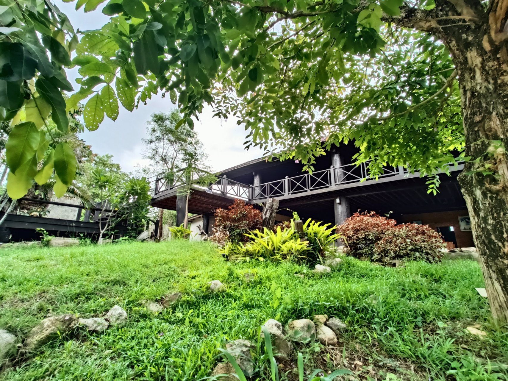 ขายที่ดินพร้อมสิ่งปลูกสร้างรีสอร์ท-สไตล์ลอร์ฟ10ห้อง