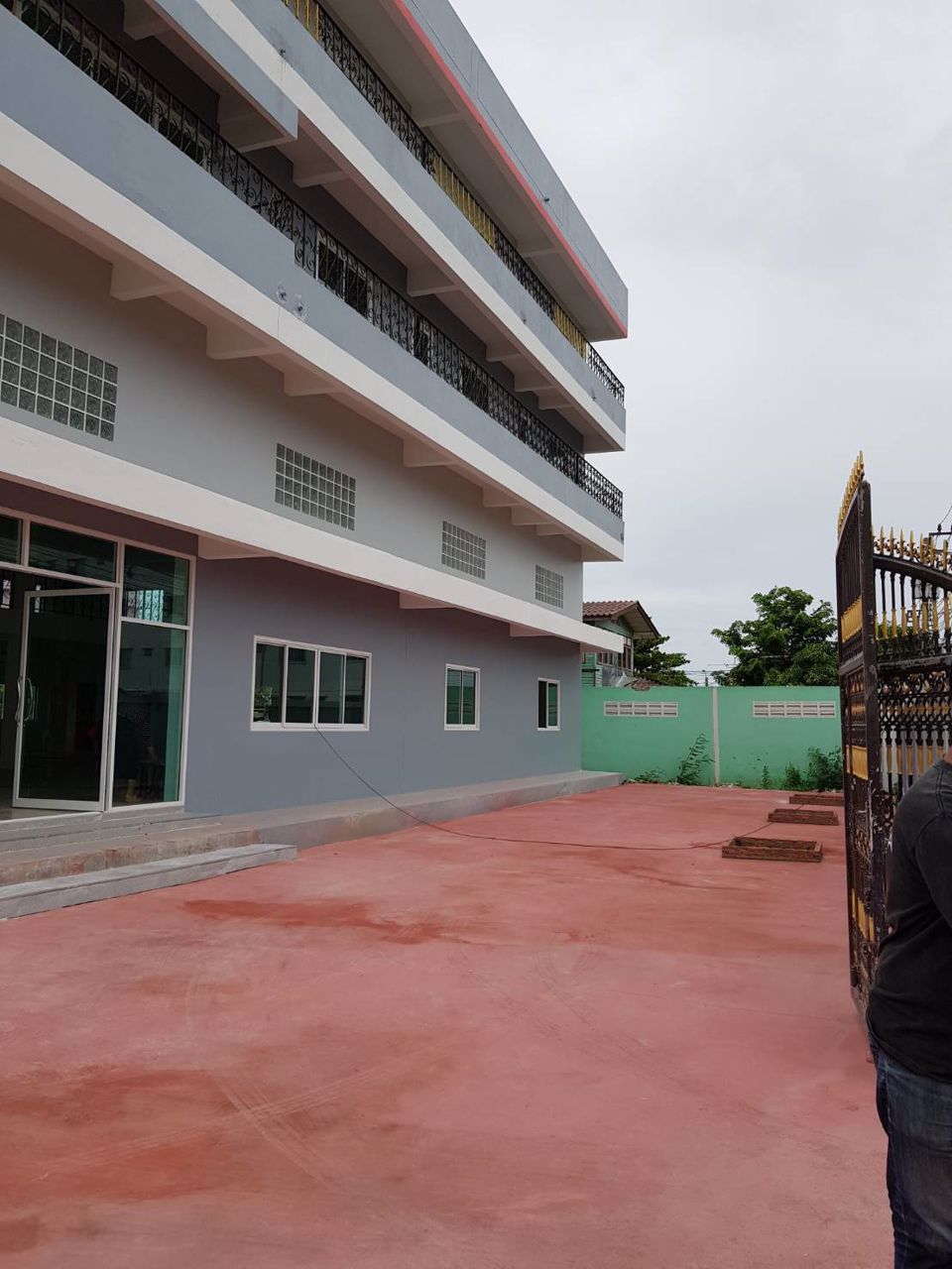 ให้เช่า-ตึก-บางนา-กม-19-ใกล้บางกอกโพส-เหมาะทำออฟฟิส-โกดังเก็บของ