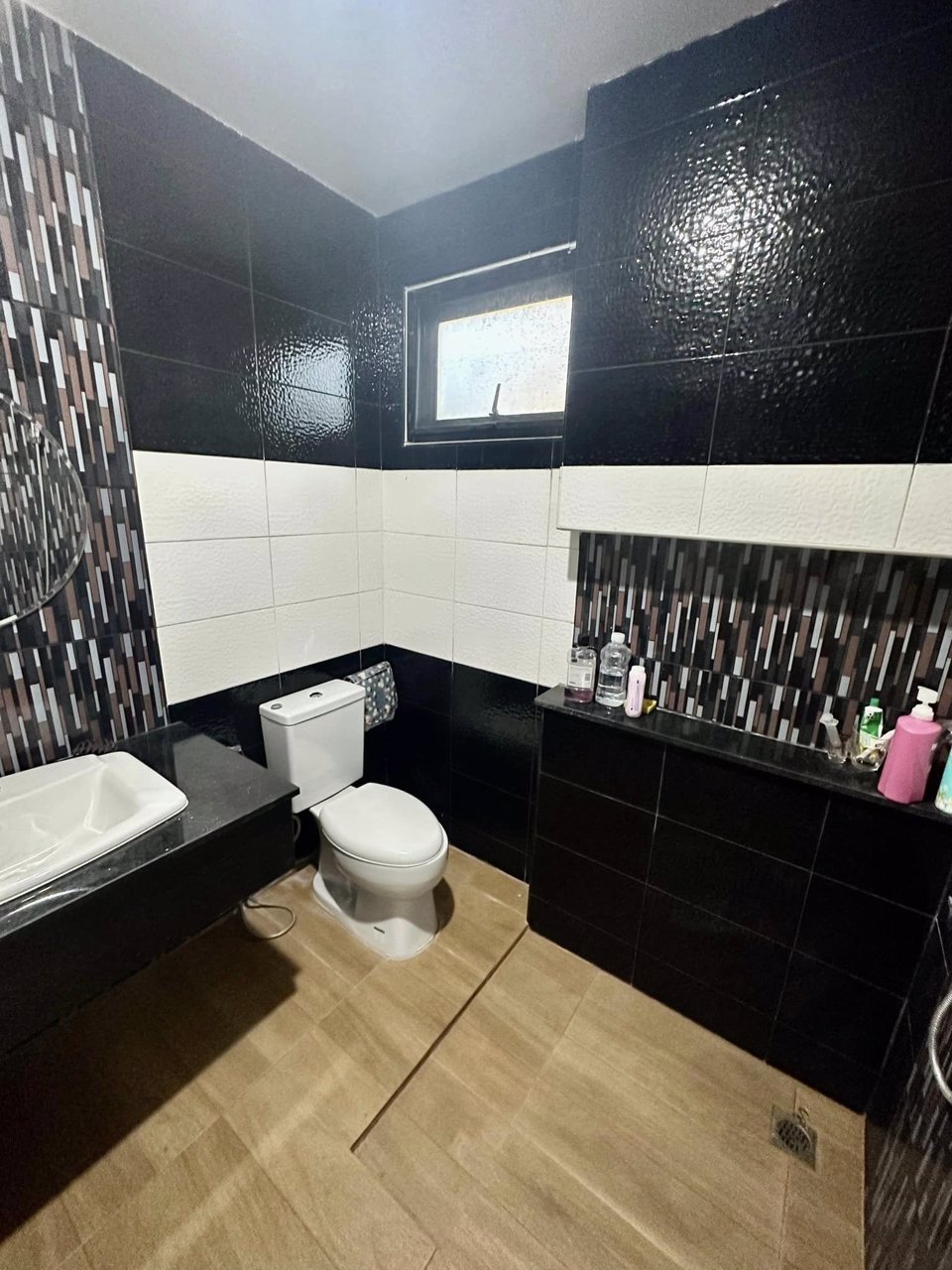 ขายด่วน-บ้าน-โกดัง-ออฟฟิศ-กฤษดานคร-19