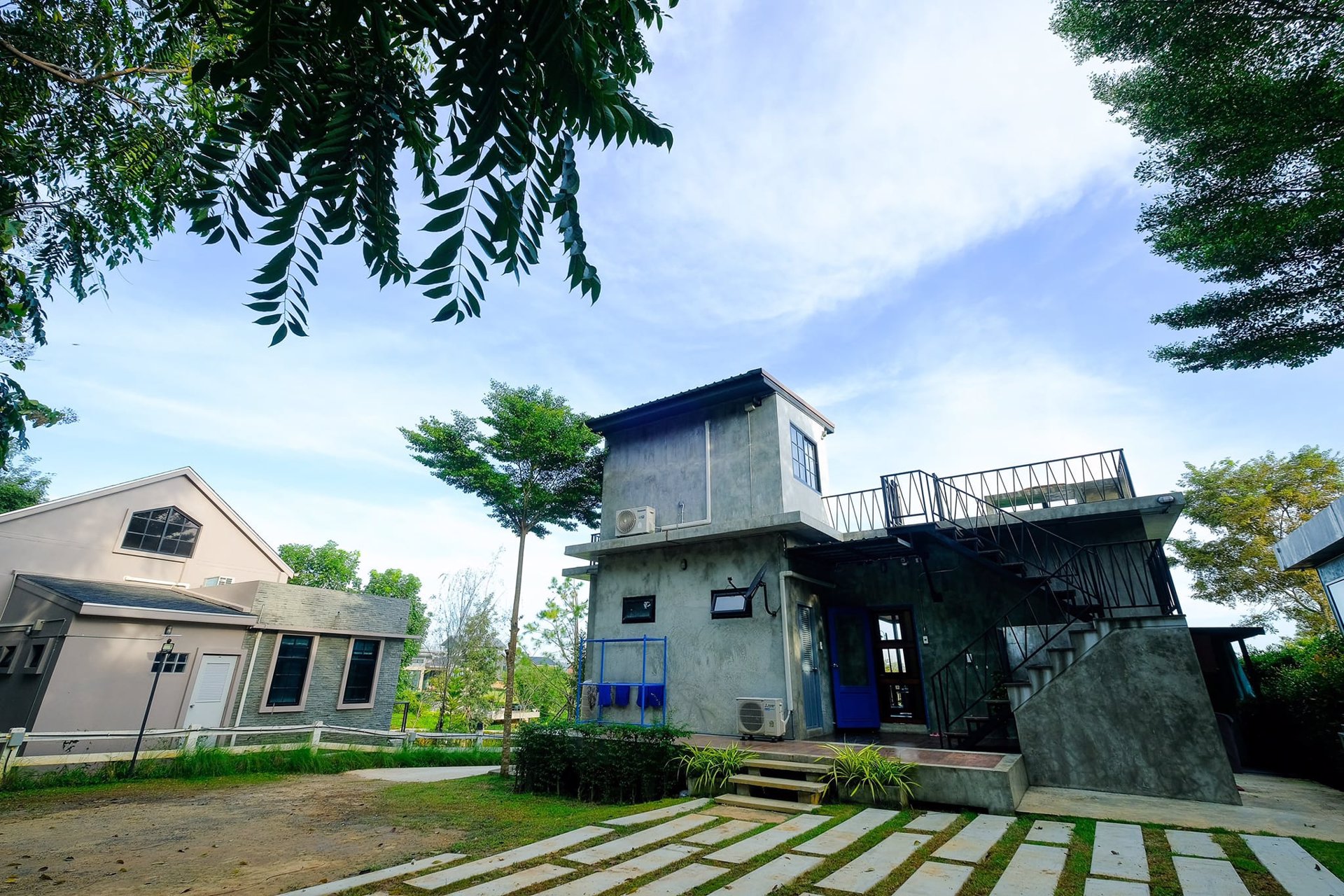 บ้านพักโซนเขาใหญ่-moon-heart-village-khao-yai