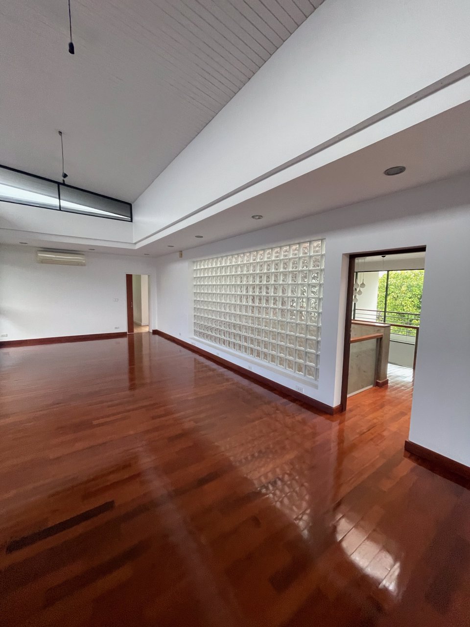 ขายบ้านสวยบ้านเดี่ยว-โฮมออฟฟิศ-2-ชั้นพร้อมที่ดิน-133-ตรว-เสนานิคม-1-ซอย-23-ลาดพร้าว-เกษตรนวมินทร์