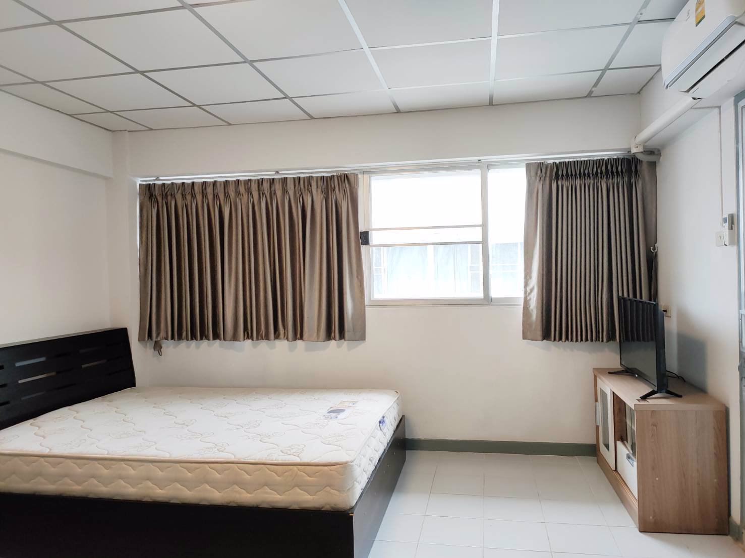 ให้เช่า-คอนโดลุมพินีเซ็นเตอร์แฮปปี้แลนด์-ใกล้เดอะมอลล์บางกะปิ-กรุงเทพฯ