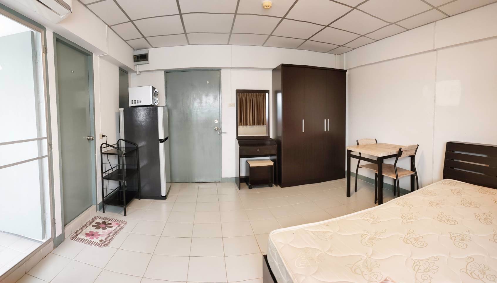 ให้เช่า-คอนโดลุมพินีเซ็นเตอร์แฮปปี้แลนด์-ใกล้เดอะมอลล์บางกะปิ-กรุงเทพฯ