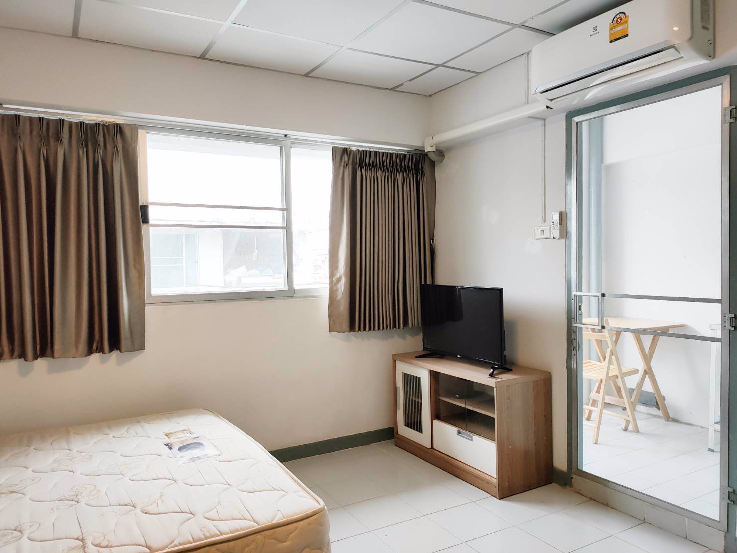 ให้เช่า-คอนโดลุมพินีเซ็นเตอร์แฮปปี้แลนด์-ใกล้เดอะมอลล์บางกะปิ-กรุงเทพฯ