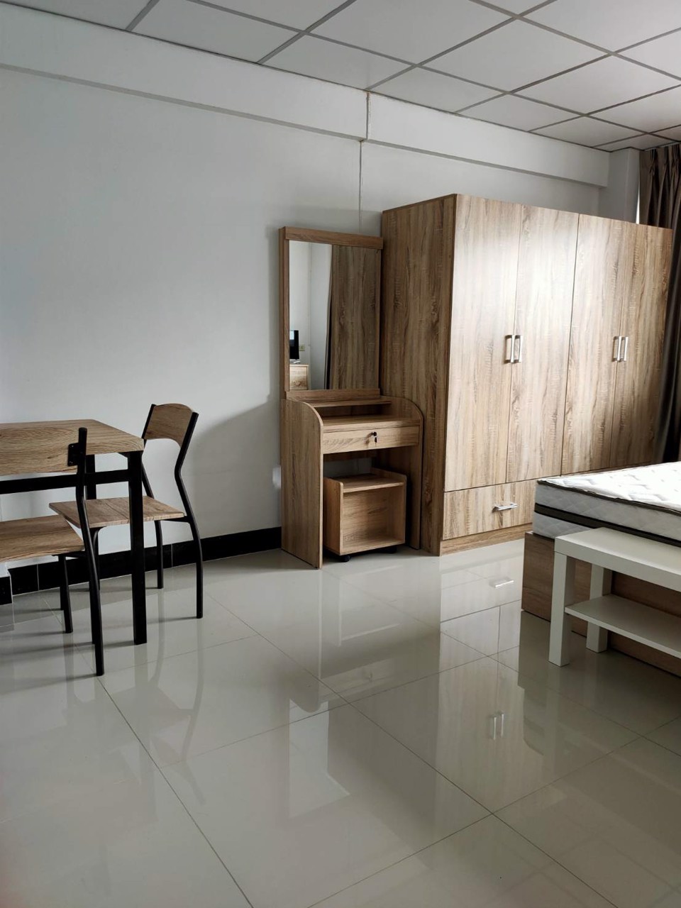 ให้เช่า-คอนโดลุมพินีเซ็นเตอร์แฮปปี้แลนด์-ใกล้เดอะมอลล์บางกะปิกทม