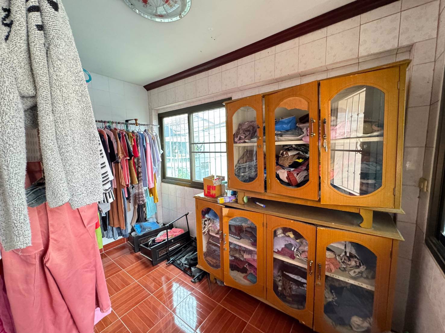 ขายทาวน์เฮาส์2ชั้น-สิวารัตน์4-เทียนดัด-สามพราน