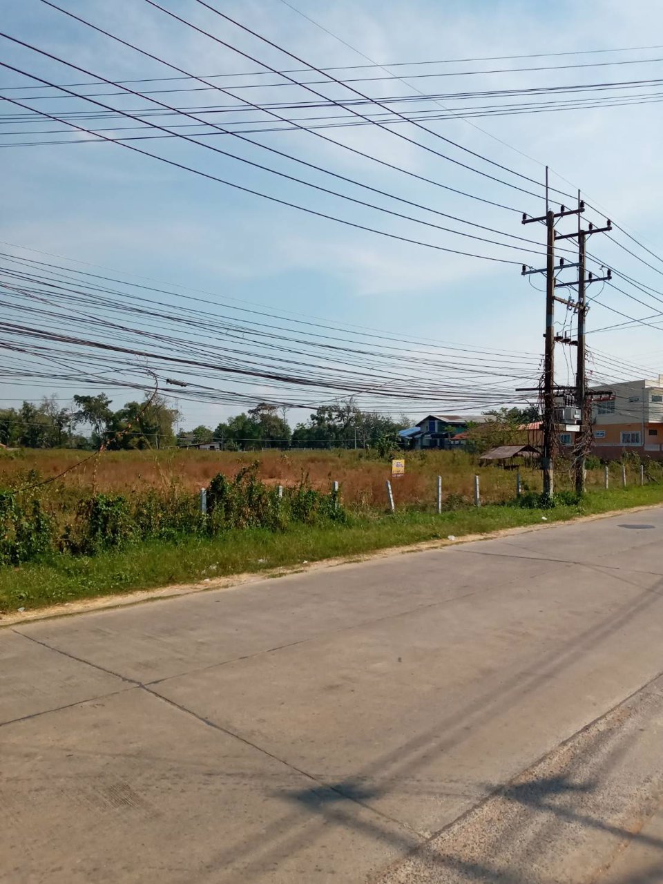 ขายที่ดิน-8-ไร่-2งาน-88-ตรว-อยู่ซอยศรีจันทร์39-ห่างจาก-ถศรีจันทร์600-ม