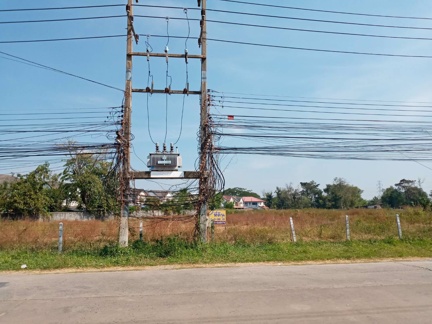 ขายที่ดิน-8-ไร่-2งาน-88-ตรว-อยู่ซอยศรีจันทร์39-ห่างจาก-ถศรีจันทร์600-ม