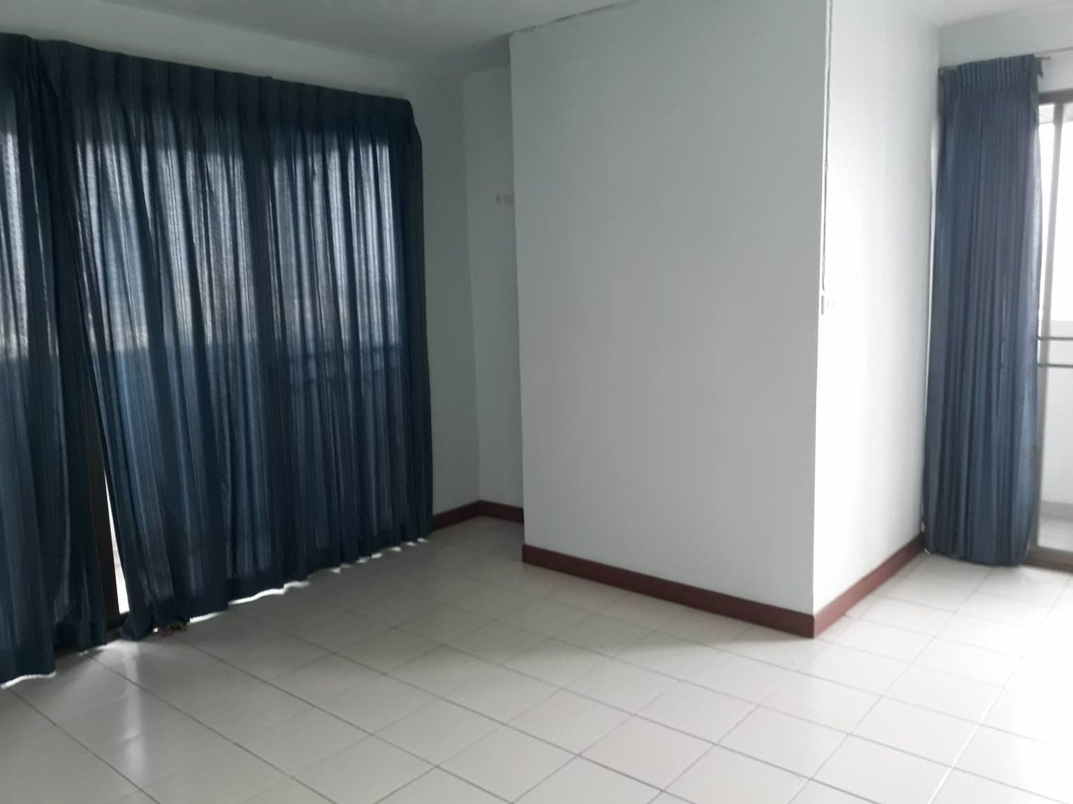 ห้องว่างให้เช่า