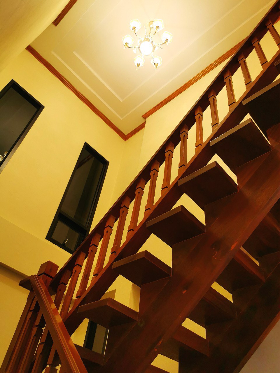 ขายบ้านเดี่ยว-2-ชั้น-64-ตรว-5ห้องนอน-5ห้องน้ำ-2ที่จอดรถ-ทำเลดี-ใกล้โรงเรียนวิเศษสมุทคุณกระทุ่มแบน