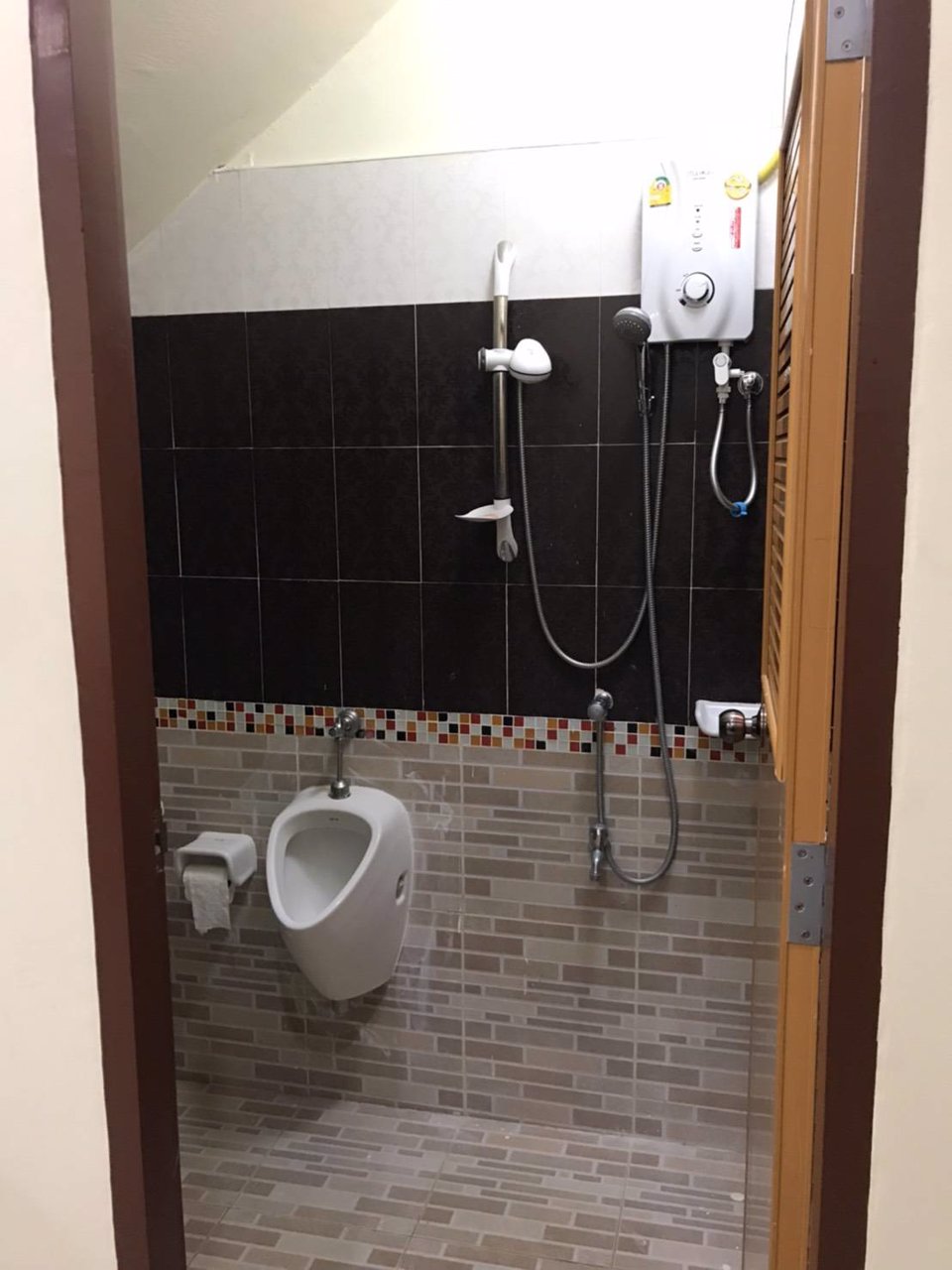 ขายโฮมออฟฟิศ-3-ชั้นครึ่ง-ใกล้ตลาดเซฟวัน-นครราชสีมา