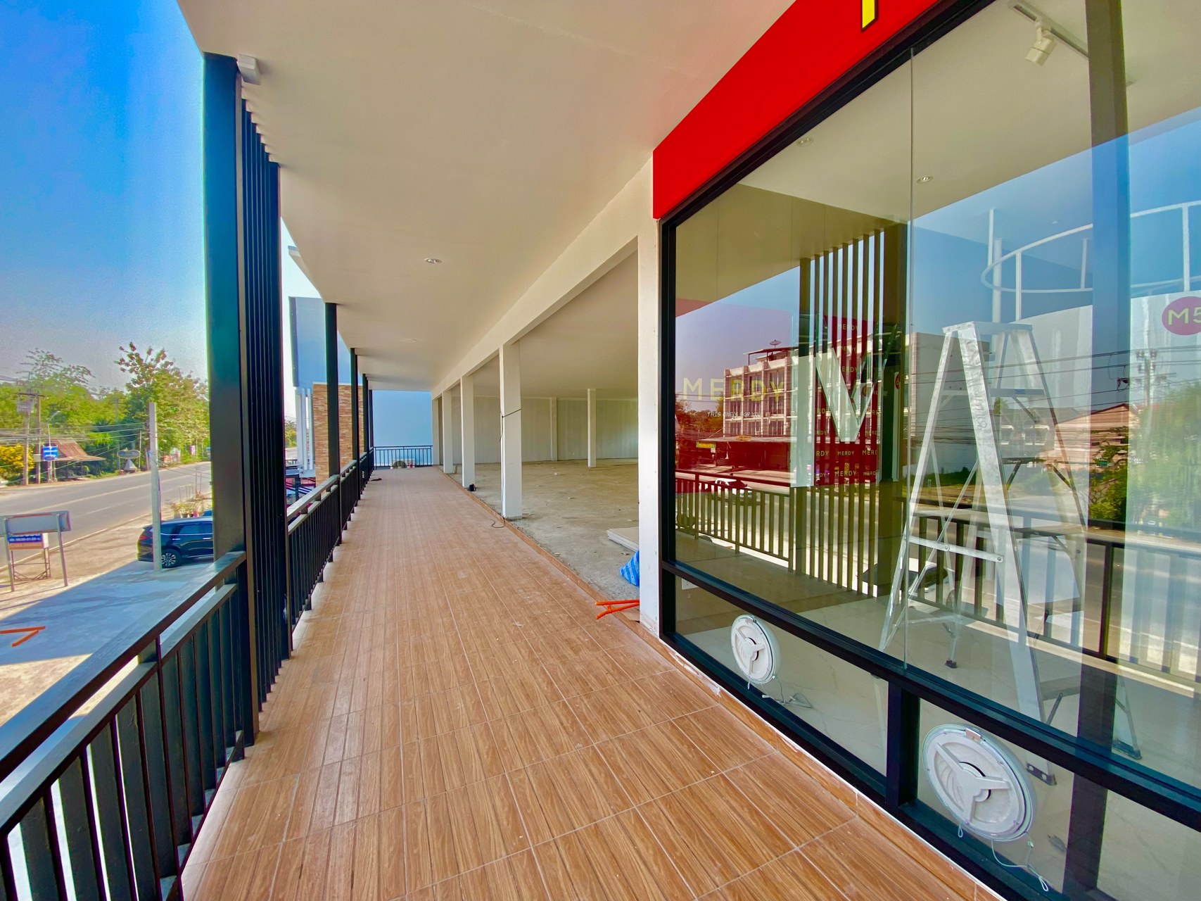 ด่วน-ห้องชั้นบนให้เช่า-4-ห้องสุดท้าย-