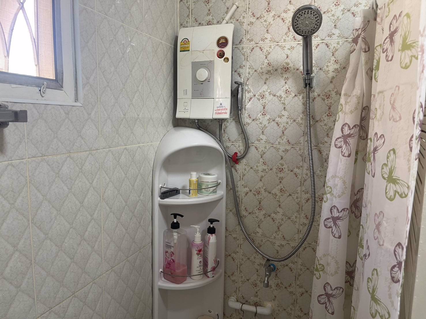 ขายบ้านเดี่ยว-2-ชั้น-ครึ่ง-4-ห้องนอน-3-ห้องน้ำ-