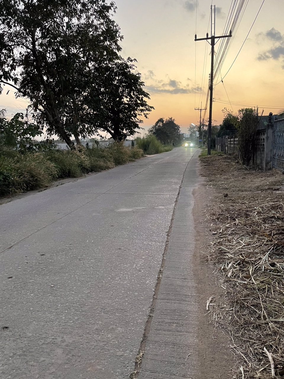 ขายที่ดินพร้อมสิ่งปลูกสร้าง-เนื้อที่-200-ตารางวา