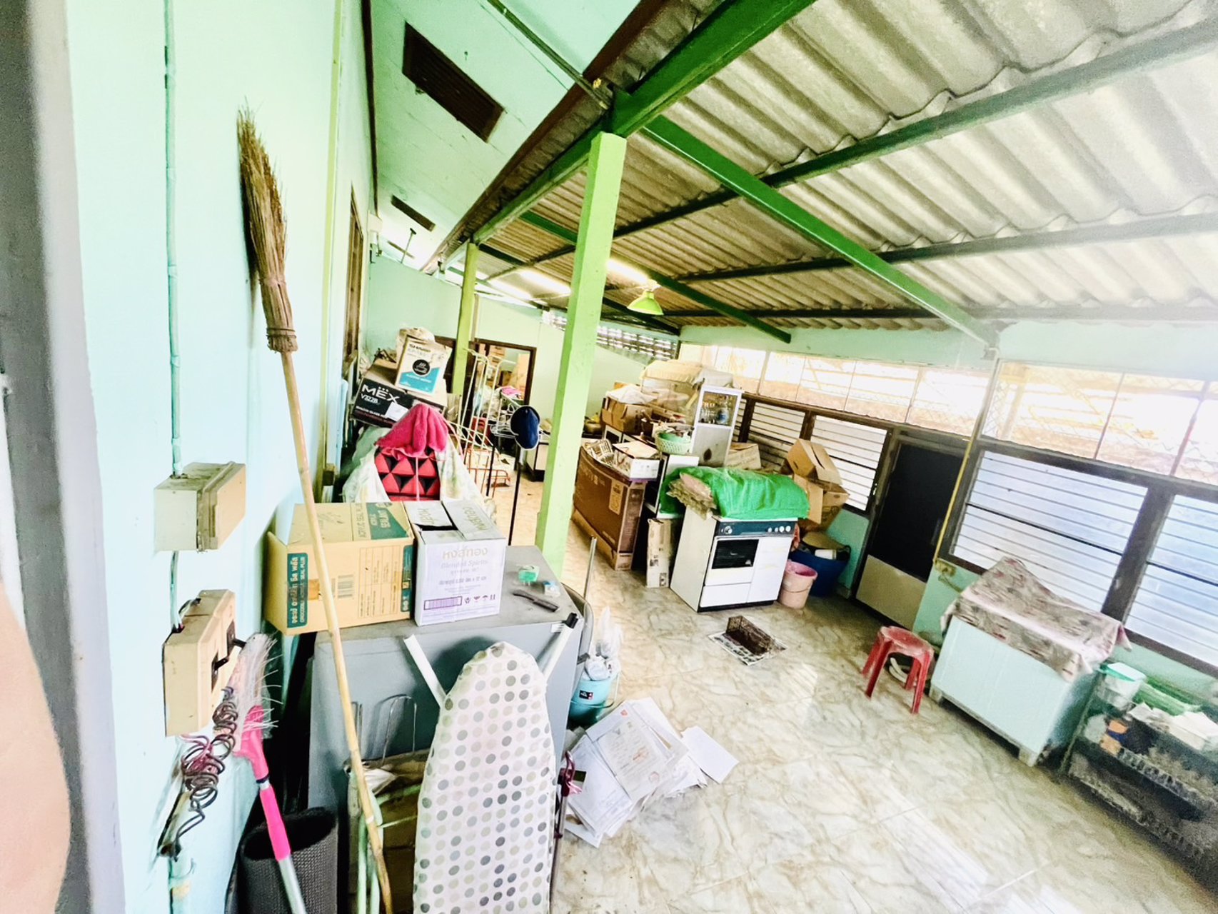 ขายที่ดินพร้อมสิ่งปลูกสร้าง-เนื้อที่-2-ไร่-1งาน-32-ตารางวา