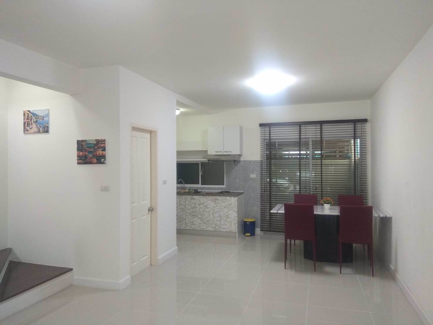 ขายทาวน์โฮมแสนสิริ-3-ชั้น-ทาวน์อเวนิวพระราม-9-รามคำแหง-60