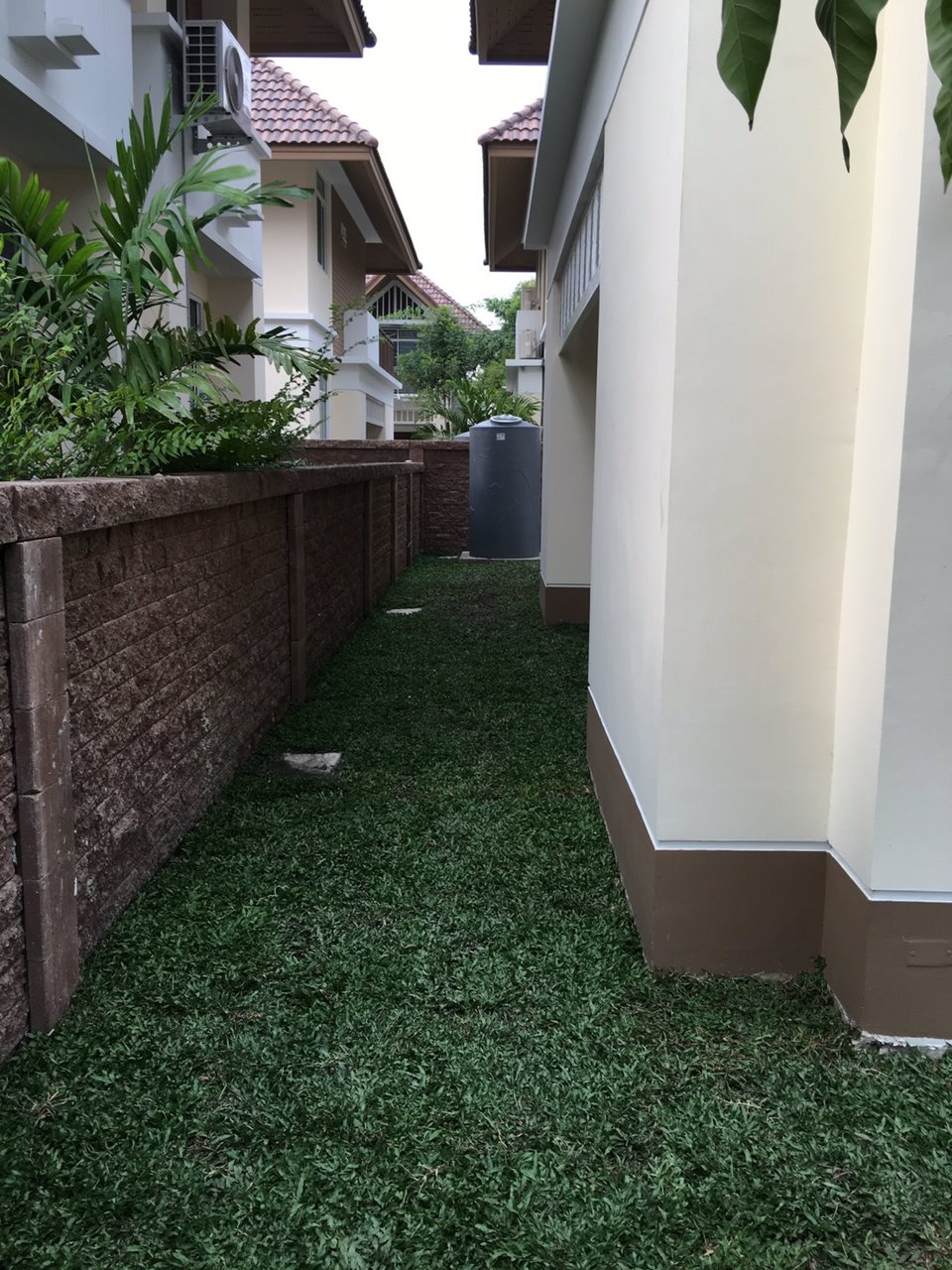 ขายถูก-เจ้าของขายเอง-บ้านเดี่ยวทำเลดี-หมู่บ้าน-atoll-waikiki-shore-พระราม9-กรุงเทพกรีฑา-ใกล้ถนนร่ม