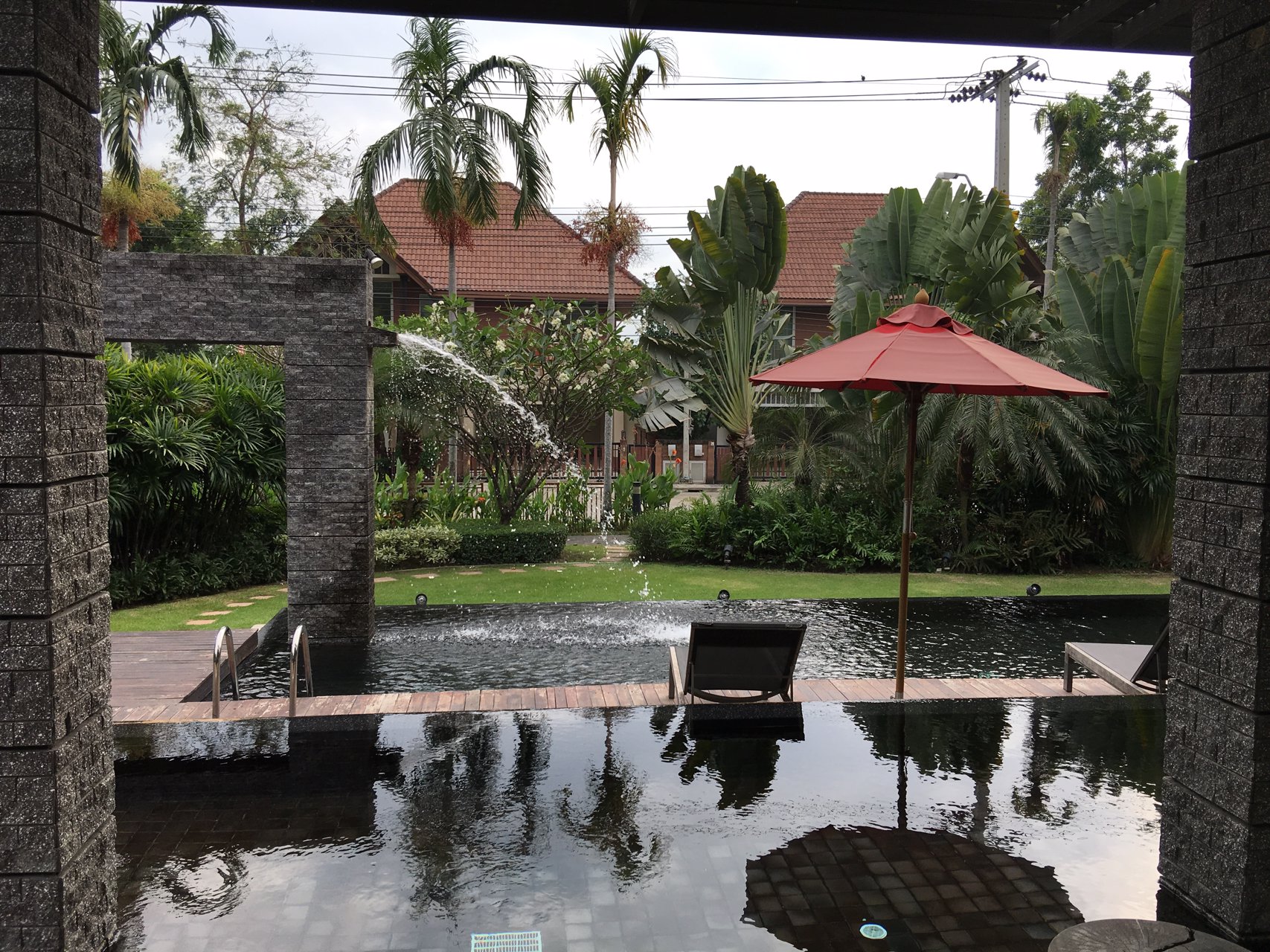 ขายถูก-เจ้าของขายเอง-บ้านเดี่ยวทำเลดี-หมู่บ้าน-atoll-waikiki-shore-พระราม9-กรุงเทพกรีฑา-ใกล้ถนนร่ม