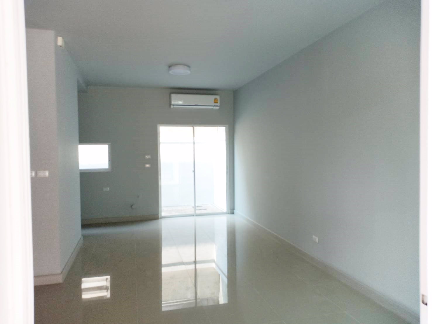 ขายทาวน์เฮ้าส์-2-ชั้น-21-ตร-ว-หมู่บ้านซิตี้เซนส์-รามอินทรา109-ซอยพระยาสุเรนทร์30-ถรามอินทรา-05264