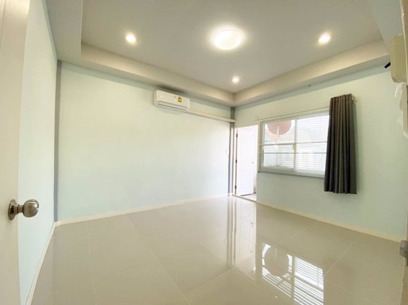 ขายทาวน์เฮ้าส์-2-ชั้น-มอ่อนนุชทาวน์เฮ้าส์1-ซอ่อนนุช50-ถสุขุมวิท77-เขตสวนหลวง-ใกล้บีทีเอสอ่อนนุช