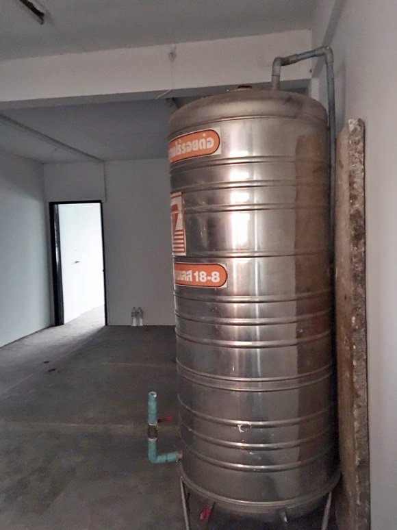 ให้เช่าอาคารพาณิชย์-3-ชั้น-25000บ-เดือน-ถนนแฮปปี้แลนด์-เขตบางกะปิ-ใกล้โลตัสบางกะปิ-05308