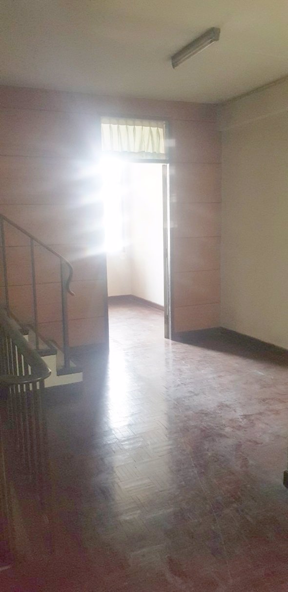 ให้เช่าอาคารพาณิชย์ถนนแฮปปี้แลนด์-20-ตรว-เขตบางกะปิ-ใกล้เดอะมอลล์บางกะปิ-รหัส-05311