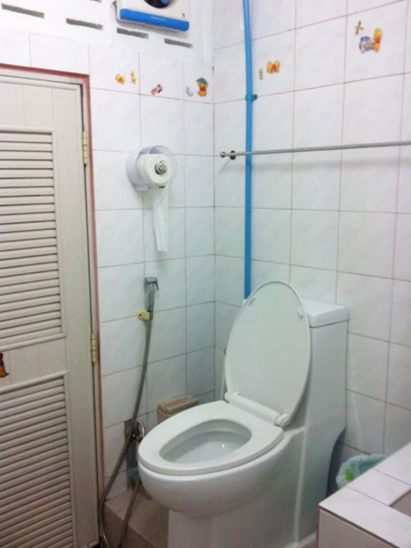 ให้เช่าทาวน์เฮ้าส์-2-ชั้น-ซอยลาดพร้าว109-เขตบางกะปิ-16-ตรว-ใกล้รพเวชธานี-05312