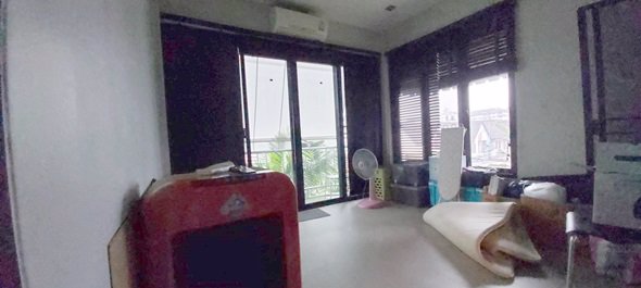 ขายทาวน์เฮ้าส์-3-ชั้น-หมู่บ้าน-บดินทรรักษา-ซลาดพร้าว94-วังทองหลาง-ทาวน์อินทาวน์-ลาดพร้าว-05262