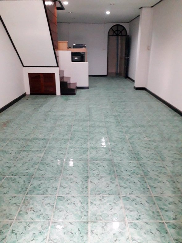 ขายทาวน์เฮ้าส์-2-ชั้น-มเสนาวิลล่า84-เขตบางกะปิ-18-ตรว-ใกล้เดอะมอลล์บางกะปิ-05268